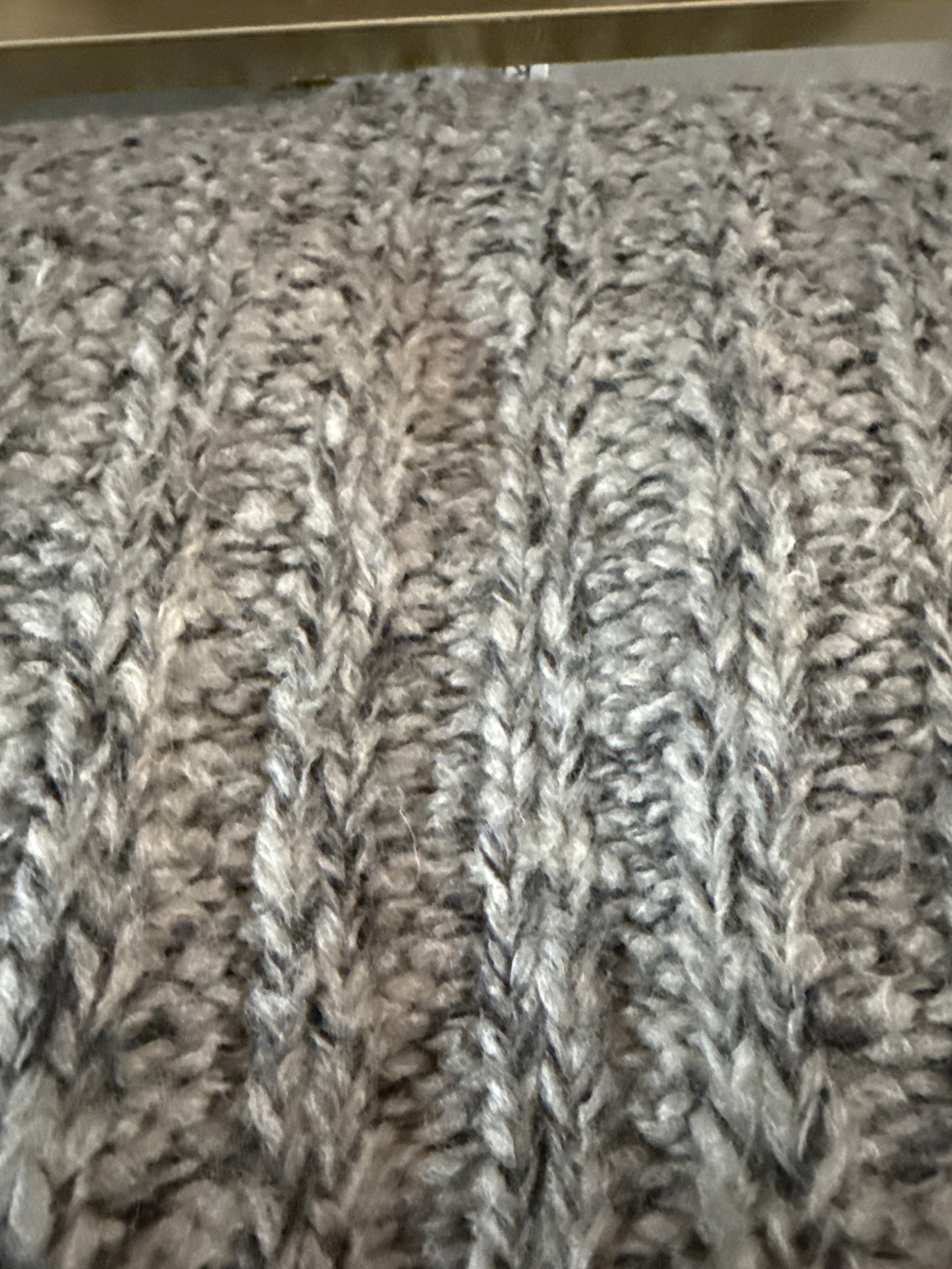 Maglia a coste con mezzo collo